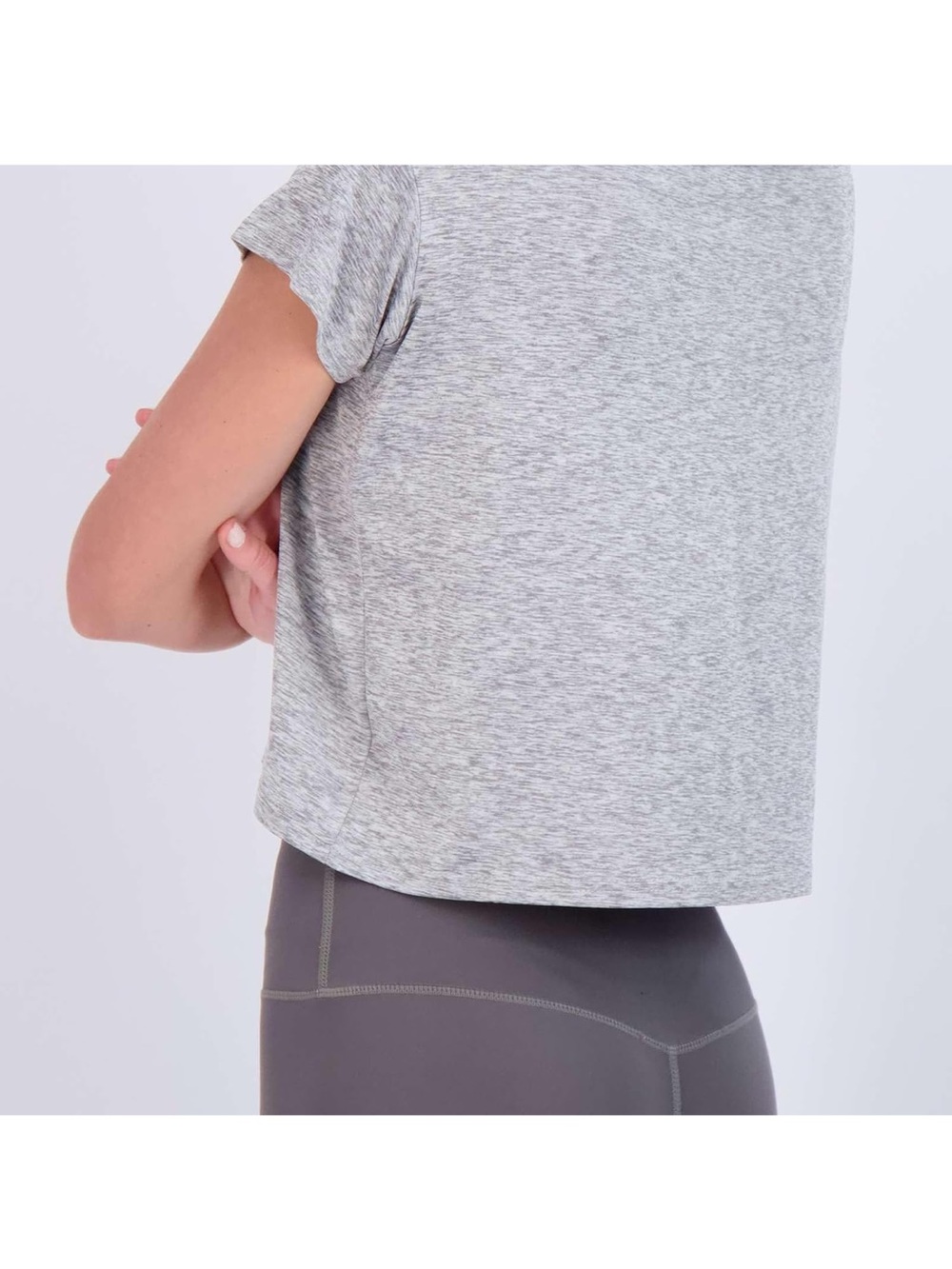 Realessentials 5 Pack Women's Dry Fit Crop Top Workout T Shirts Short Sleeve - Picture 5 of 7